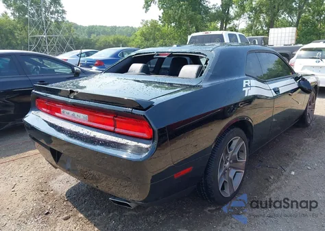 2012 Dodge Challenger R/T z USA, uszkodzony, nr VIN 2C3CDYBT6CH238642